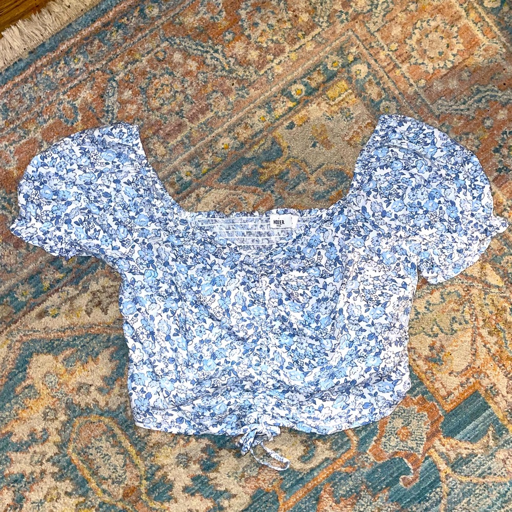 Hollister Cropped Floral Blouse with Front Tie